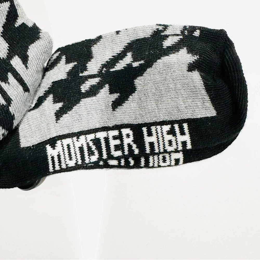 NWT Monster High Black & Grey Skullette Girls Socks